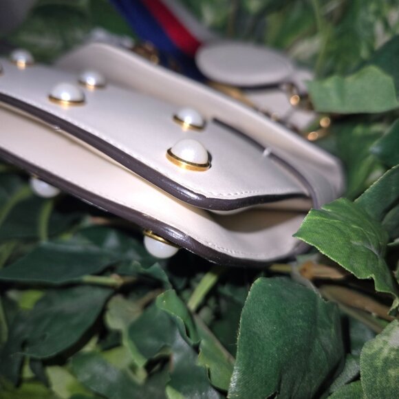 Pristine Authentic Gucci Faux Pearl Mini Queen Bee Brodway Shoulder Bag - Picture 5 of 9